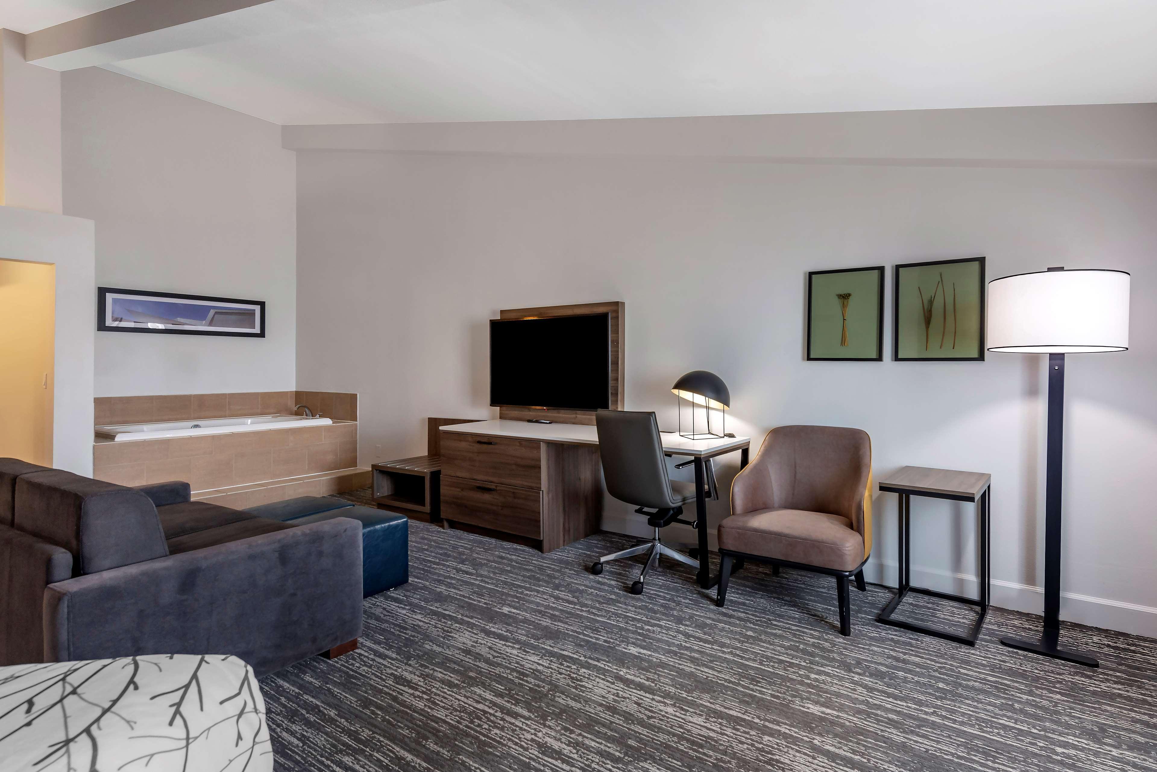 Best Western Premier Denver East Extérieur photo