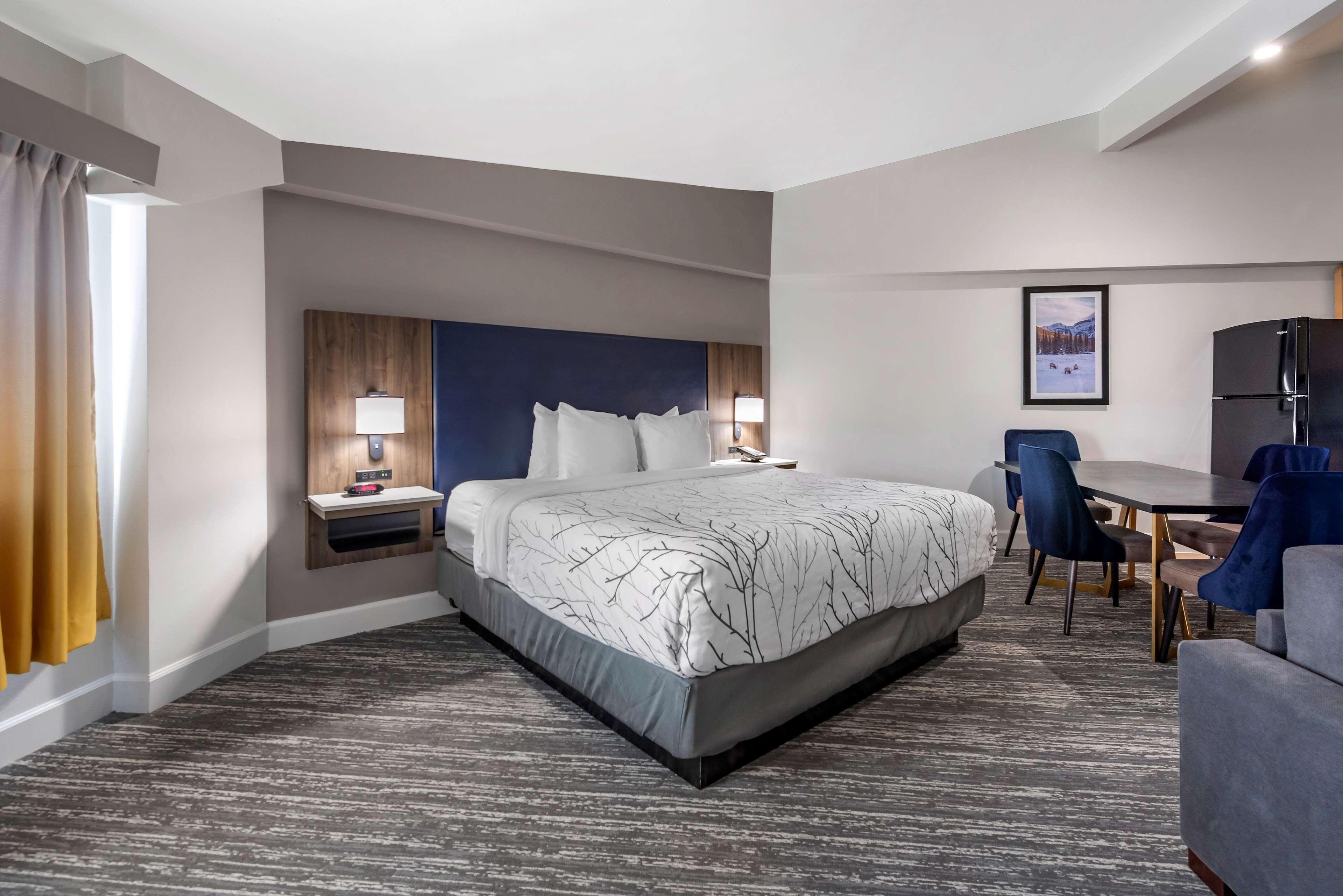 Best Western Premier Denver East Extérieur photo